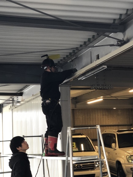 2月12日(水)本店ブログ ☆FJクルーザー4.0カラーパッケージ 4WD☆カスタム多数☆ ランクル ハマー エスカレード_b0127002_19013759.jpg
