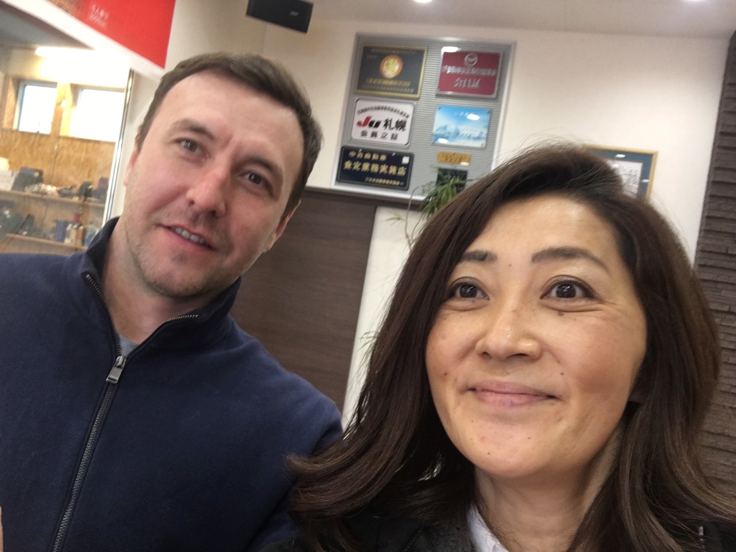 2月12日(水)本店ブログ ☆FJクルーザー4.0カラーパッケージ 4WD☆カスタム多数☆ ランクル ハマー エスカレード_b0127002_19093273.jpg