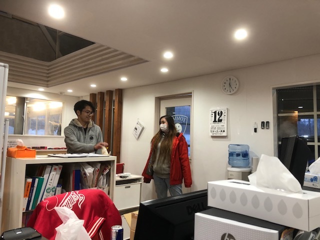 2月12日(水)TOMMYBASEブログ☆フォレスター限定車♪レクサス専門♪自社ローン全国対応!_b0127002_19360128.jpg