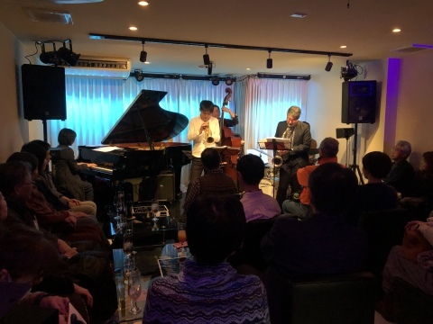 広島 Jazzlive Comin 本日2月12日水曜日は新人ジャズマンを応援する会_b0115606_11121777.jpeg