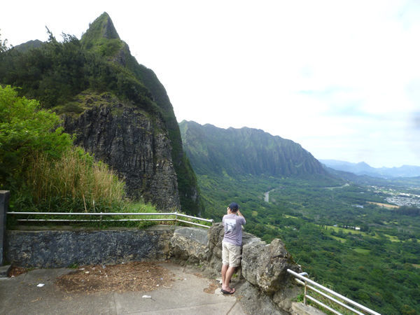 Nuʻuanu Pali Look Out(ヌアヌ・パリ展望台)@ハワイでごはん2016冬_c0152767_12233290.jpg