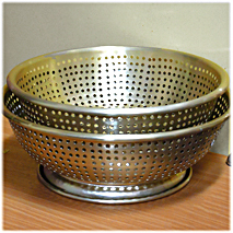 竹で編んだお茶碗籠_d0221430_21520363.jpg