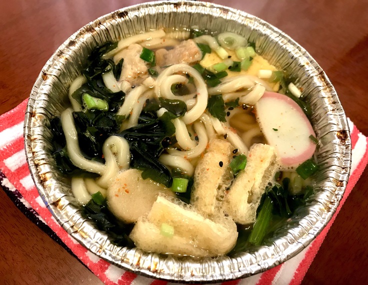 コンビニの冷凍鍋焼きうどん Lawson よく飲むオバチャン 本日のメニュー コンビニの冷凍鍋焼きうどん Lawson よく飲むオバチャン 本日のメニュー