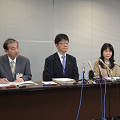 遂に初の死者が市中感染者から - それでも何もせずお気楽なままの政府_c0315619_15090577.png