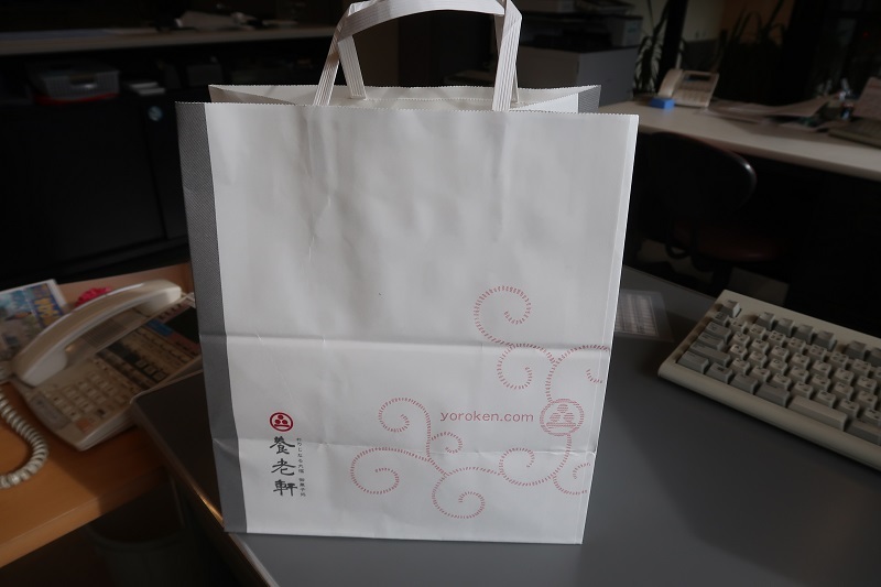 自然吸気のレガシィB4はヘルシーな天然素材_f0076731_21022616.jpg