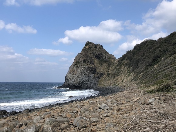 芥屋の大門・トトロのトンネル（糸島市志摩）_a0392400_11055521.jpg