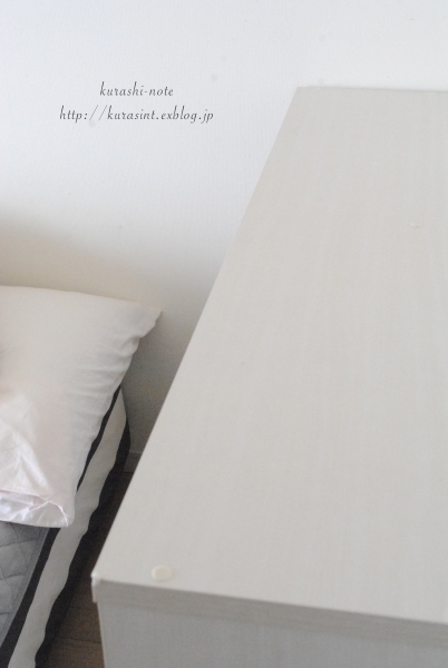 次女部屋にアイリスオーヤマの本棚 * マグネットボードもリメイク_b0351624_18443762.jpg