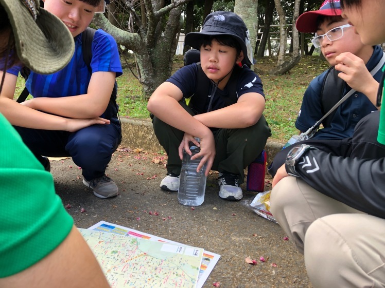 ロゲイニングキャンプ〔１日目〕地図を読み解き、ポイントをまわり高得点を獲得したものが勝つ！街歩きの冒険が始まります。_d0363878_11254275.jpg