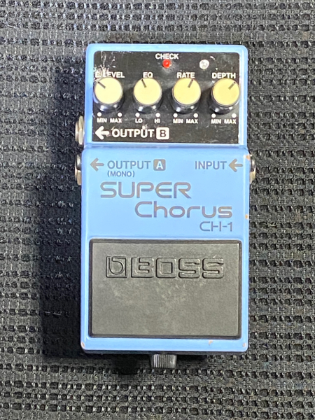 BOSS CH-1 mod アナログ　LEDがRATEに合わせて点滅します！ BOSS CH-1 mod アナログ LEDがRATEに合わせて点滅します