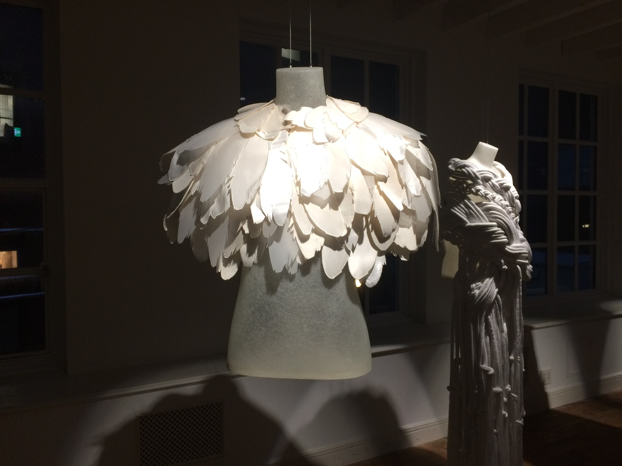 Burberryのケープ展_e0230987_21254391.jpeg