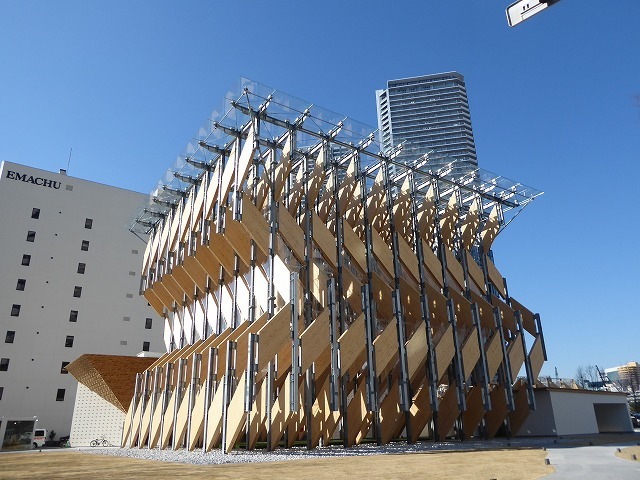 隈研吾さんの木がいっぱいの面白い建物見に行ってきたよ♪勝どきのCLT PARK HARUMI♪_b0287088_16041854.jpg