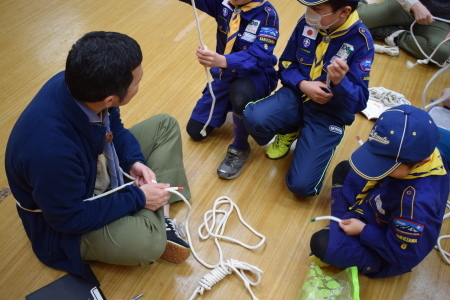 【カブ隊】2月隊集会『2月なのにお正月遊び』_c0221521_08295104.jpg