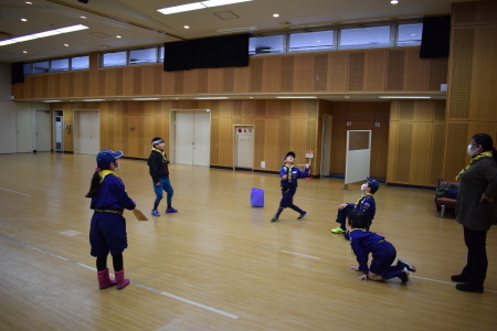 【カブ隊】2月隊集会『2月なのにお正月遊び』_c0221521_08301572.jpg
