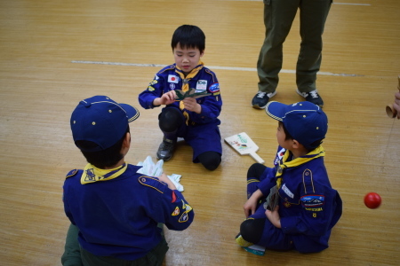【カブ隊】2月隊集会『2月なのにお正月遊び』_c0221521_08312663.jpg