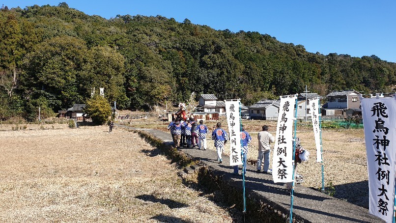 小さな神社の小さなお祭り。_c0146526_08060664.jpg