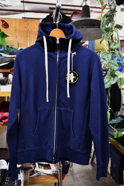 安定・王道 人気 Felco ZIP PARKA ★_d0152280_03444516.jpg