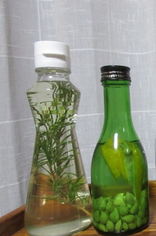 化粧水とか薬用酒とか、作る_a0203003_20390566.jpg