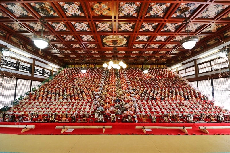 可睡斎ひなまつり 32段飾りと傘福 さるぼぼ Happy Cafe Vol 2