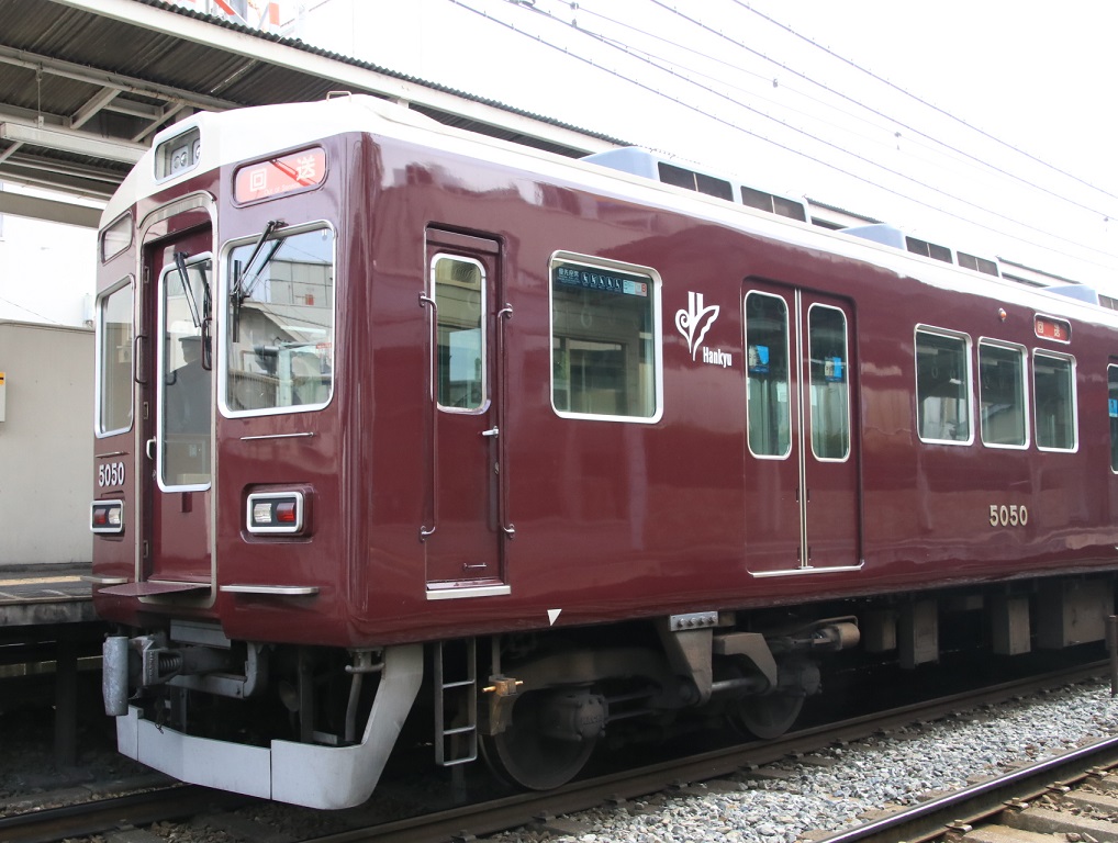 阪急5000系 5000F 正雀回送_d0202264_1216509.jpg