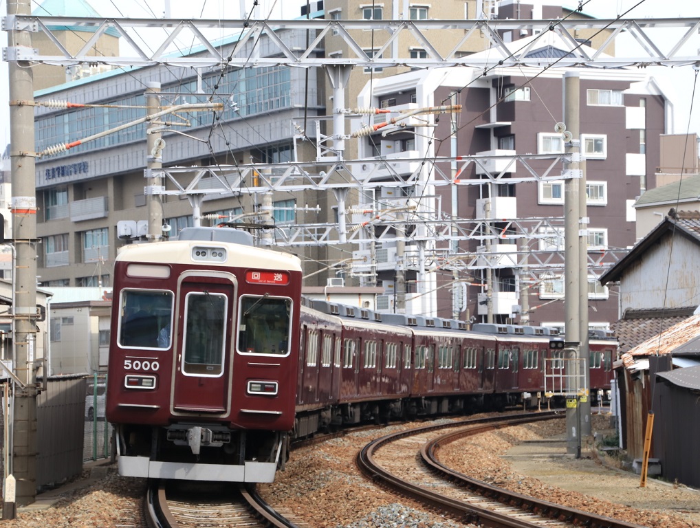 阪急5000系 5000F 正雀回送_d0202264_1218282.jpg