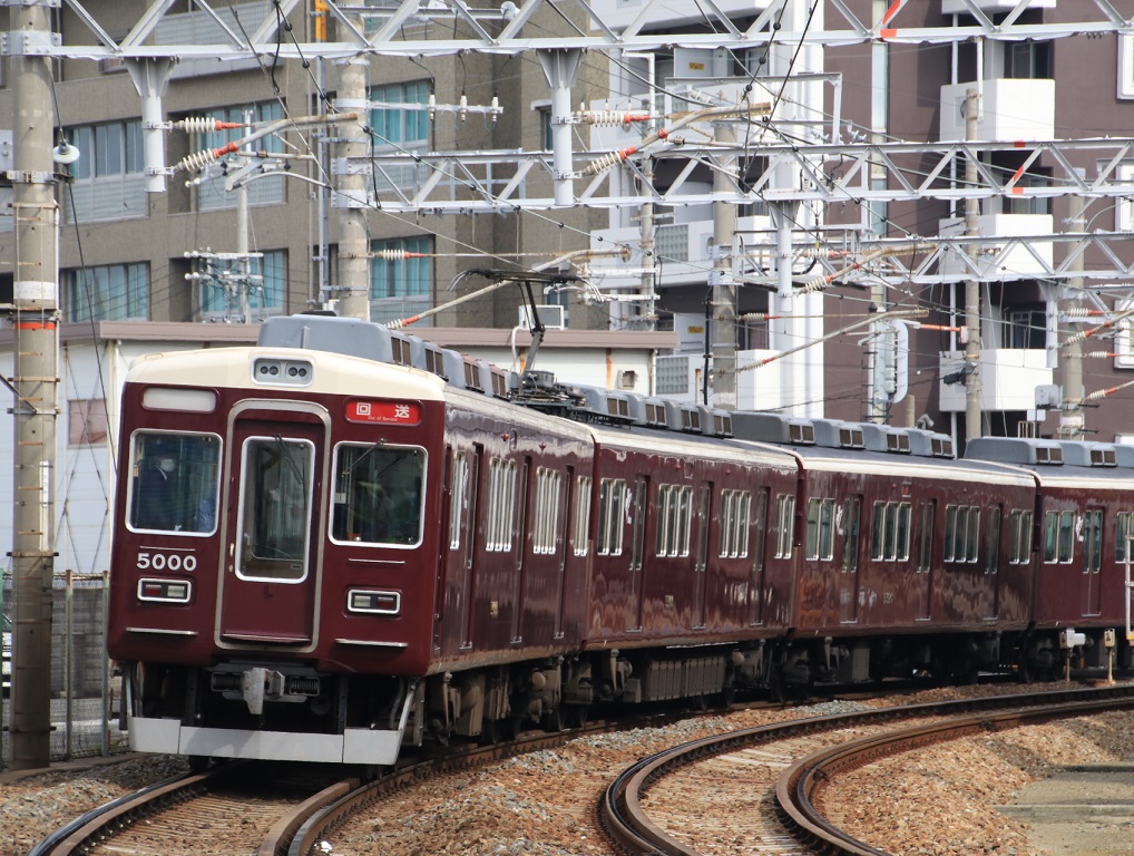 阪急5000系 5000F 正雀回送_d0202264_12183610.jpg
