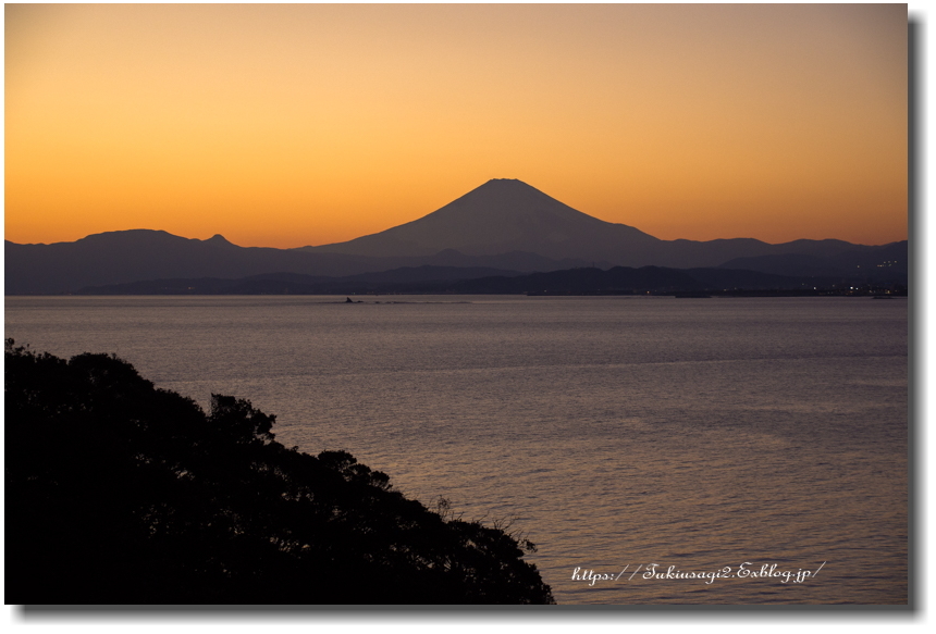 江の島からの夕景_f0356904_19452702.jpg