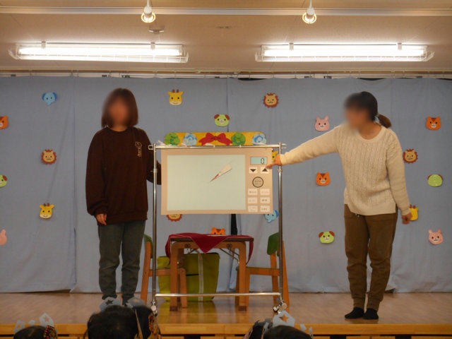 お誕生日会_e0148419_10145742.jpg