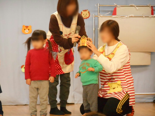お誕生日会_e0148419_1062471.jpg