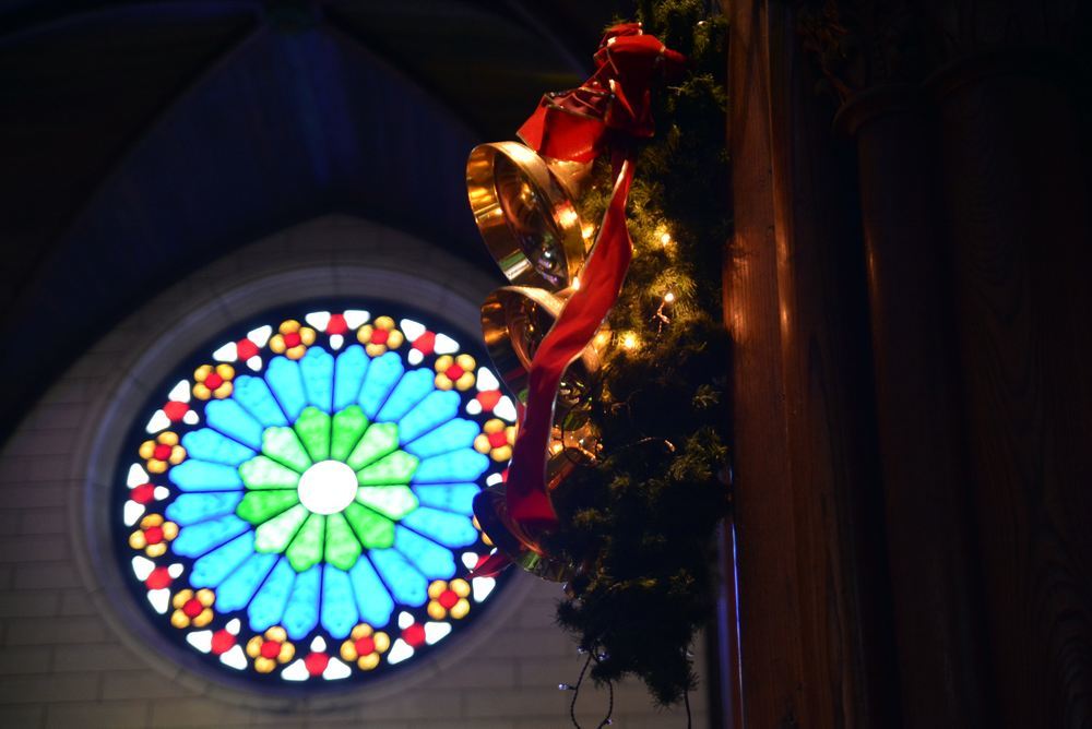 聖ザビエル天主堂内のクリスマスイルミネーション2019(遅まきですが)_e0373930_20591833.jpg