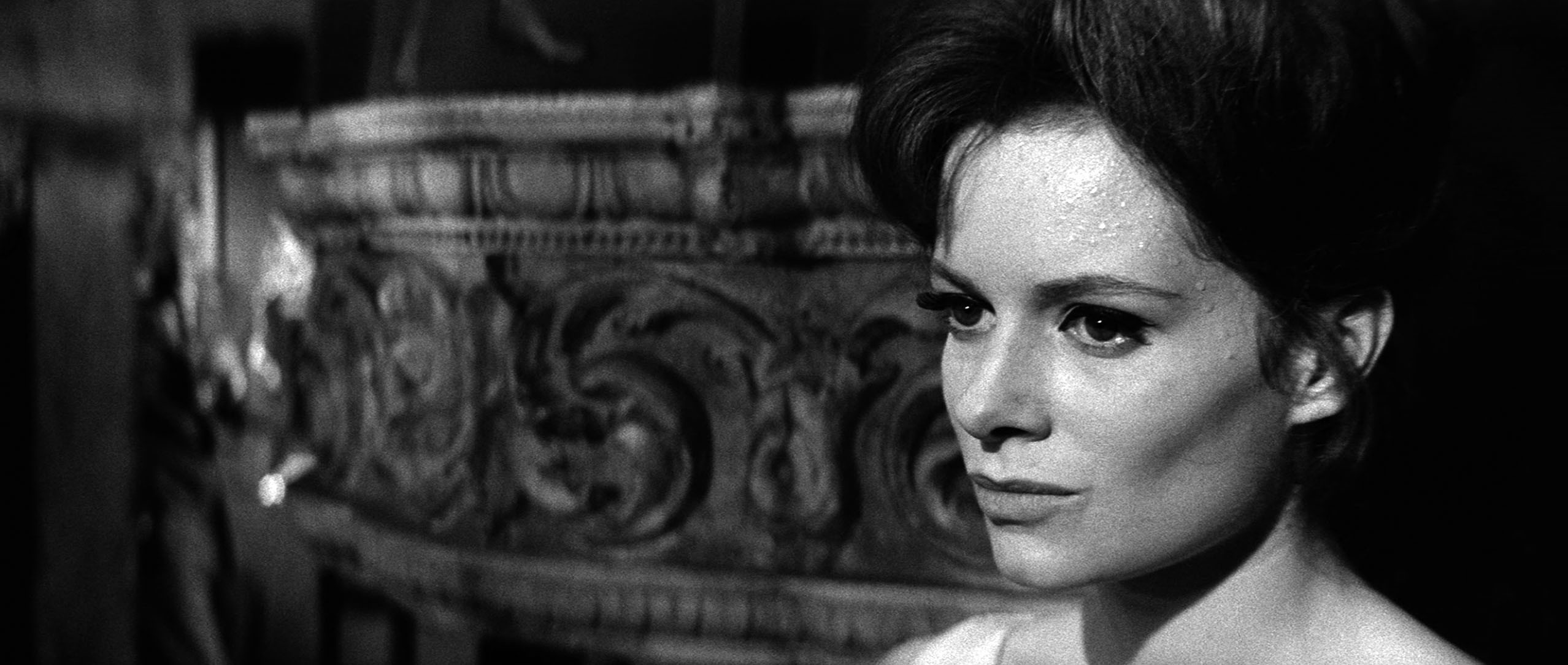 ルチアナ パルッツィ Luciana Paluzzi 悪徳の栄え 1963 後半 夜ごとの美女 ルチアナ パルッツィ Luciana Paluzzi 悪徳の栄え 1963 後半 夜ごとの美女