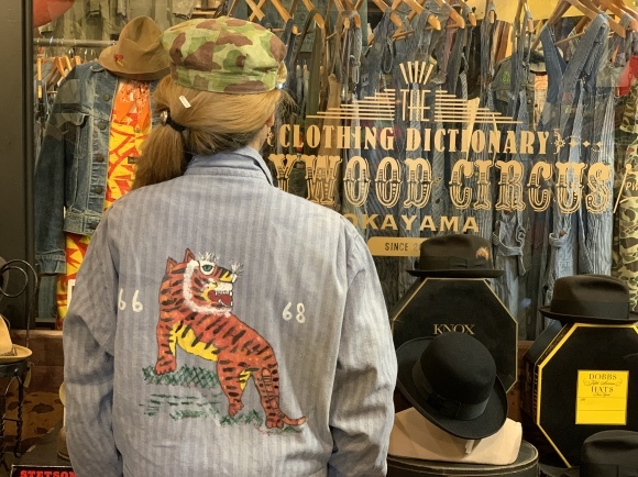 新入荷ハンドペイントコーデ_a0108963_23510287.jpeg