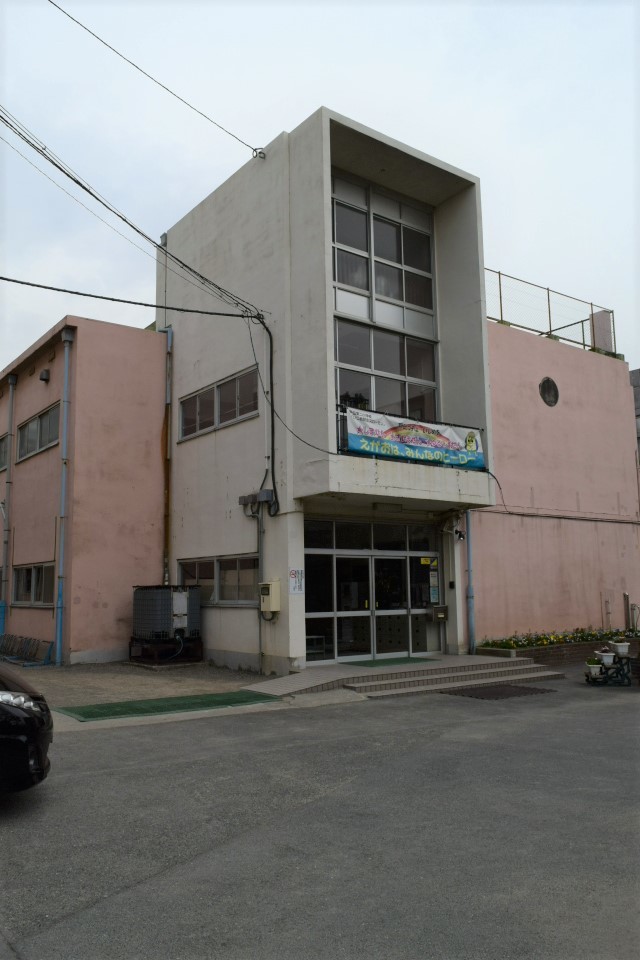 埼玉県戸田市立戸田第二小学校(建築家・関根要太郎作品研究)_f0142606_16374762.jpg