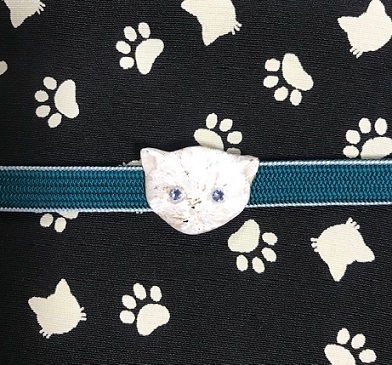 新年会・素敵な訪問着に夾纈(きょうけち)刺繍帯・猫の日_f0181251_16322015.jpg