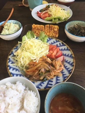 本日23日(日)は営業しますウィークランチ_f0082056_19434001.jpg