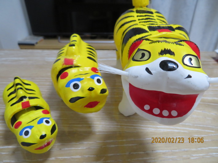 トラ!トラ!トラ!信貴山の寅祭り(奈良県) : つれづれ花暦 トラ!トラ!トラ!信貴山の寅祭り(奈良県) : つれづれ花暦