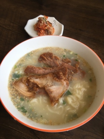 本日23日(日)は営業しますウィークランチ_f0082056_17422461.jpg