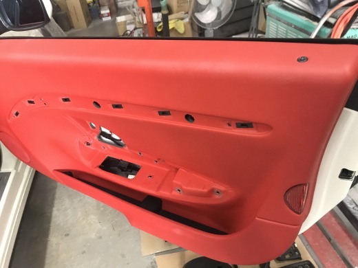 Maseratti 内装修理_a0129711_17085531.jpg