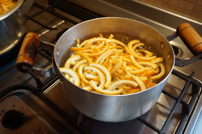 八ヶ岳の休日 〜夏みかんピールとチキンの丸焼き〜_d0348118_14393210.jpeg