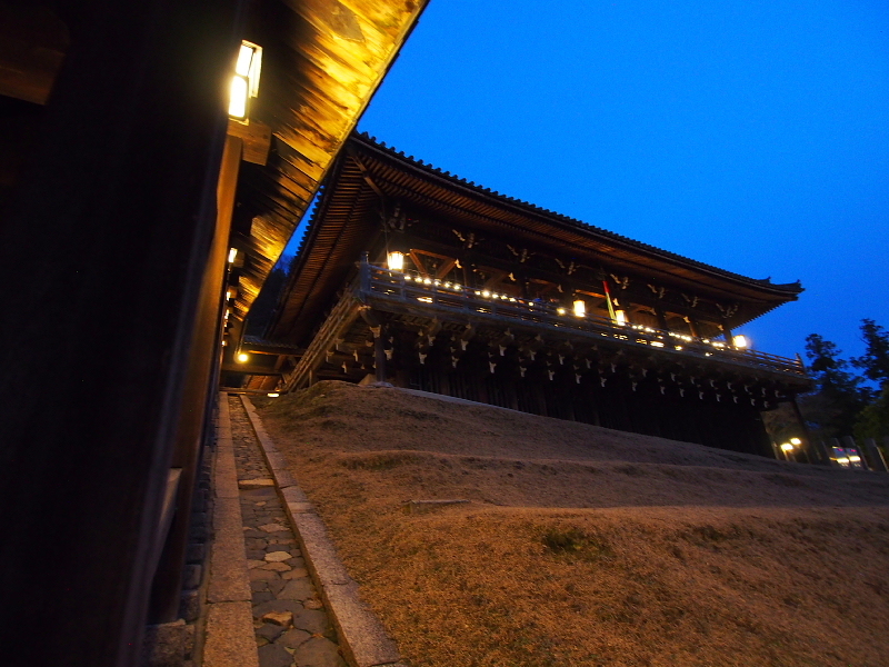 【2月の締めくくりは】東大寺 二月堂の風景（HDR)_b0008655_01412861.jpg