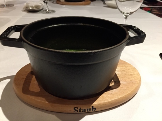 ホテルの夕食_a0258686_11582915.jpeg