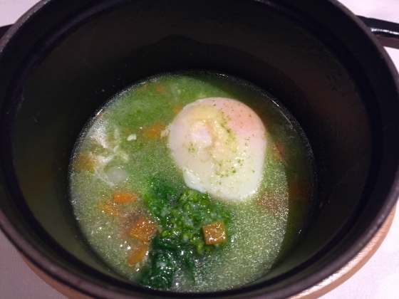 ホテルの夕食_a0258686_11584208.jpeg