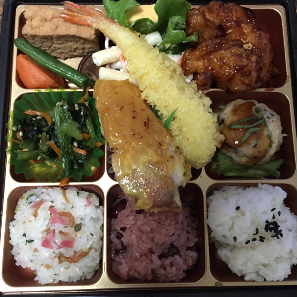 23日 おこわ弁当とオードブルなど_a0352897_06094587.jpg