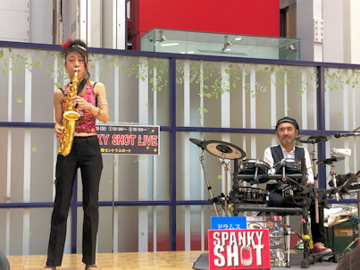 はなちゃん マルシゲろう!路線バスの旅~SPANKYさんLIVE♪~これでいこう!元気ハツラツ市LIVE~のハズが(T□T)。_a0327933_04204515.jpg