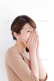 この癖はどんなもんかな 手を口に当てる仕草 ハチドリのブラジル サンパウロ 時々日本 日記 この癖はどんなもんかな 手を口に当てる仕草 ハチドリのブラジル サンパウロ 時々日本 日記