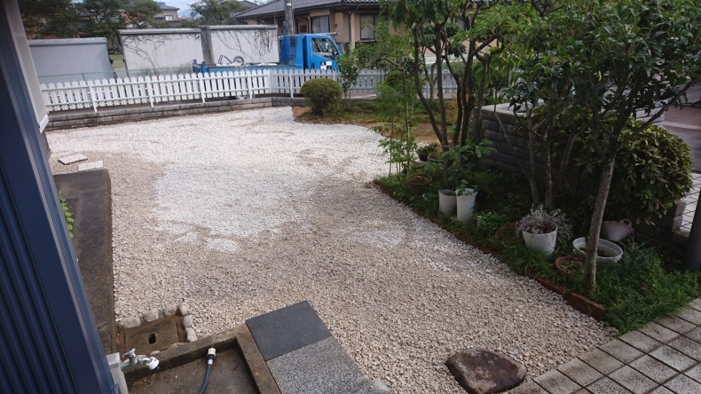 防草工事_f0390289_07364000.jpg