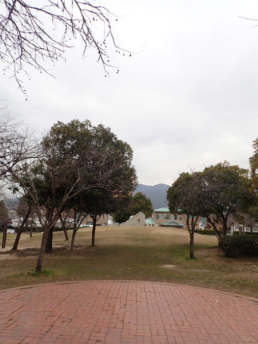 佐伯区民文化センター&五日市中央公園_c0116915_00162188.jpg