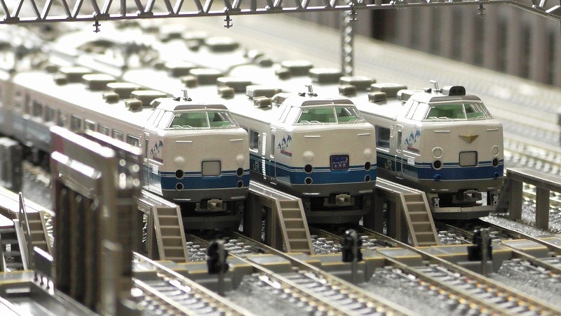 在籍車両】 JR ― マイクロ 485系 勝田電車区 K40編成 新塗装 在籍車両】 JR ― マイクロ 485系 勝田電車区 K40編成 新塗装