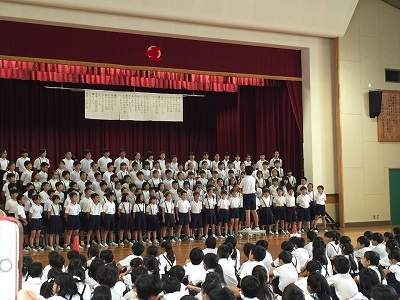 チビ輔 音楽発表会~♪_e0123286_14434024.jpg