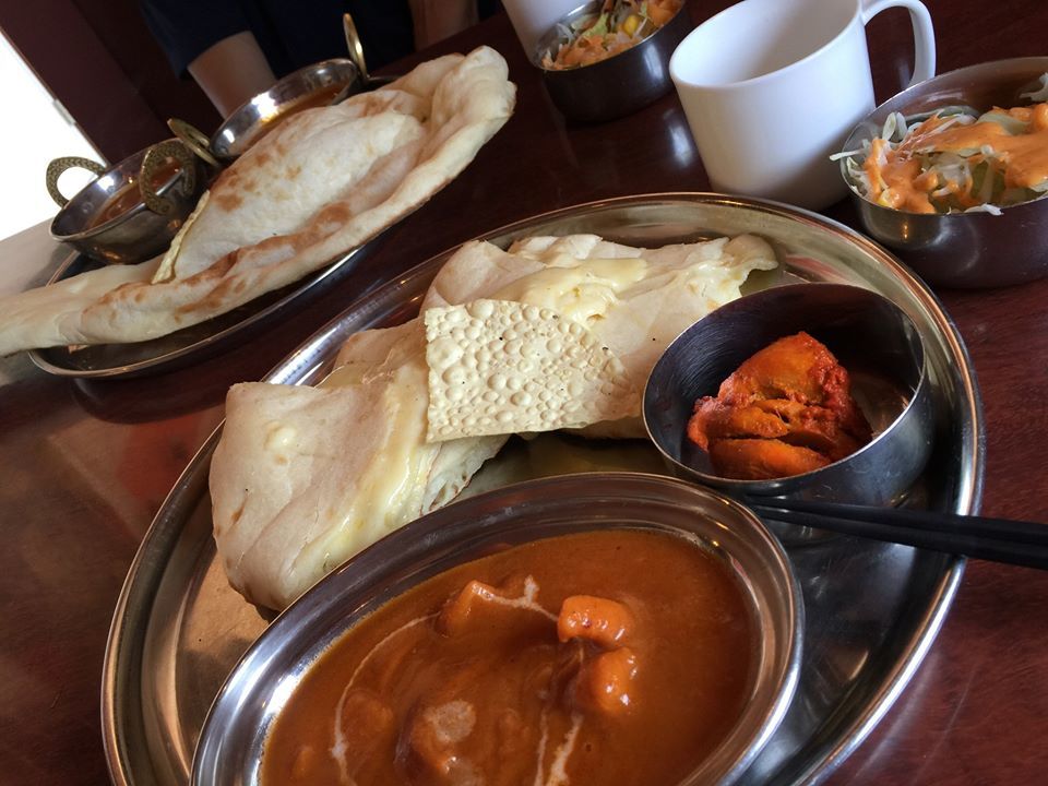 本場!ナンの美味しいカレー屋さん in SURAJ_e0123286_16420335.jpg