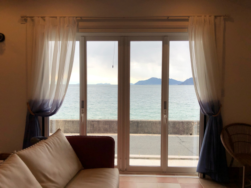 しまなみの海沿いの素敵な邸宅①_f0196294_17065443.jpg